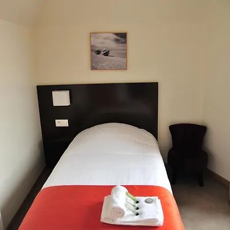 Otel De La Marine 3*