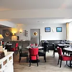 Hotel De La Marine 3*